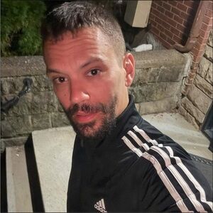 Meet your Posher, Christopher